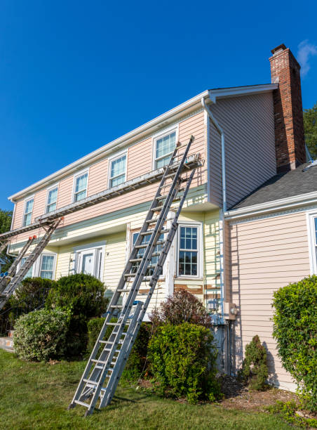 Storm Damage Siding Repair in Kemp, TX